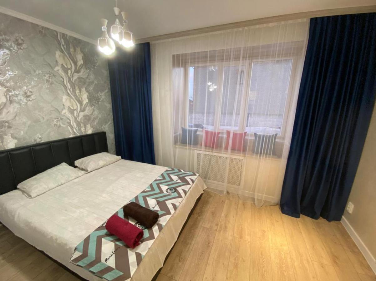 Люкс Исы Байзакова 133 Appartement Pavlodar Buitenkant foto
