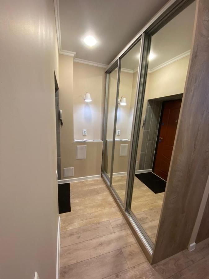 Люкс Исы Байзакова 133 Appartement Pavlodar Buitenkant foto